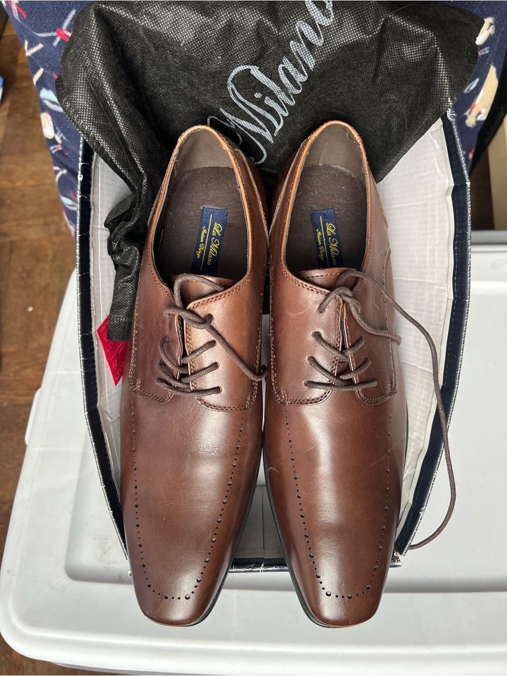 La Milano Men’s Brown Leather Oxford with Brogue Toe